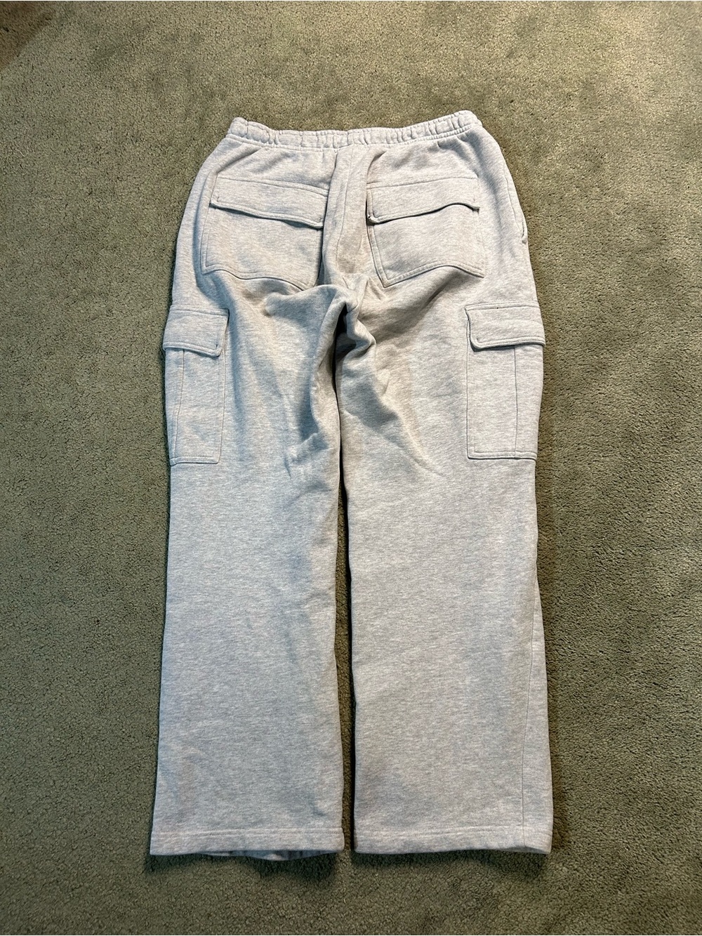 TNA Aritzia Cozy Sweatfleece Mega Cargo Sweatpants Gray Women Size Medium